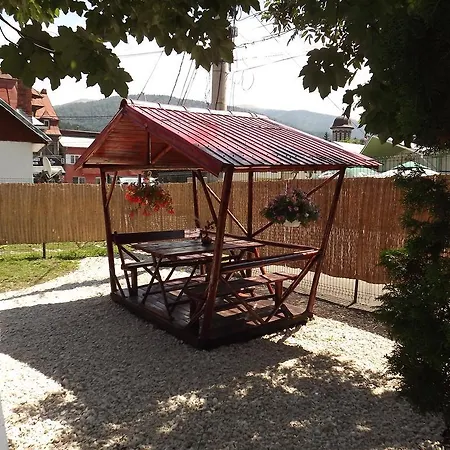 Guest house De Inchiriat Cascada Busteni